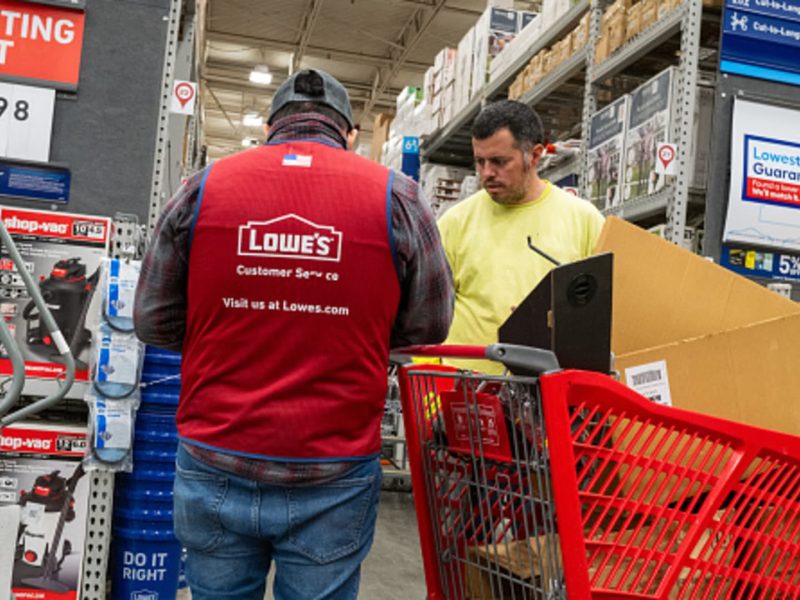 Lowe’s Rival Opening 90 Stores
