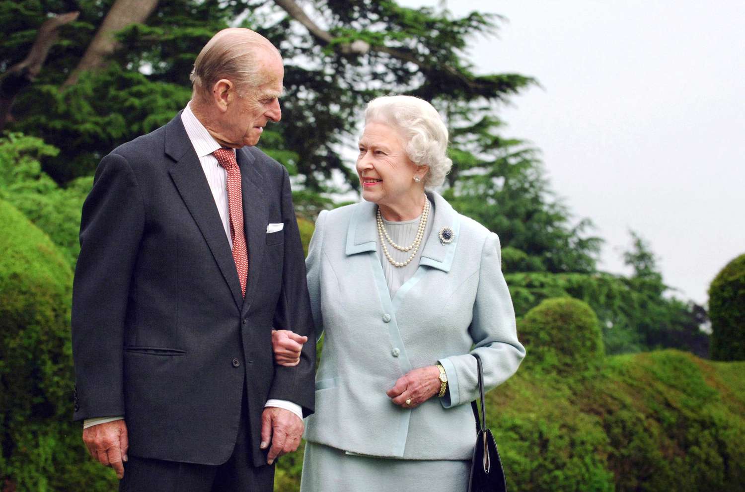 Queen Elizabeth Memorial to encompass Prince Philip