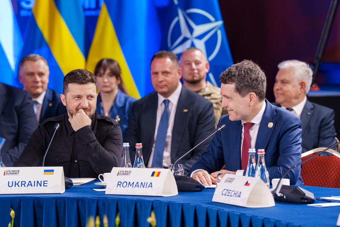 Romanian President Attends Ukraine